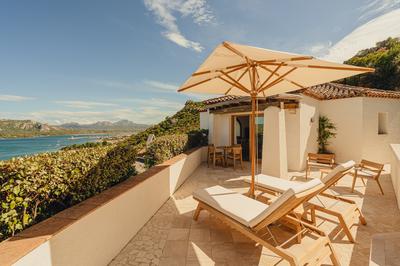 Ocean Pool Suite