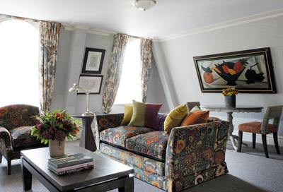 One Bedroom Virginia Woolf Suite