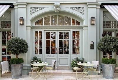 Oscar Bar & Restaurant