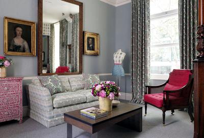 Four Poster Room