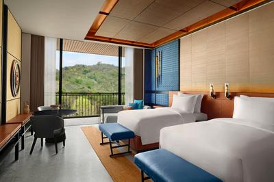 Flores Suite Junior Suite, 2 Doubles