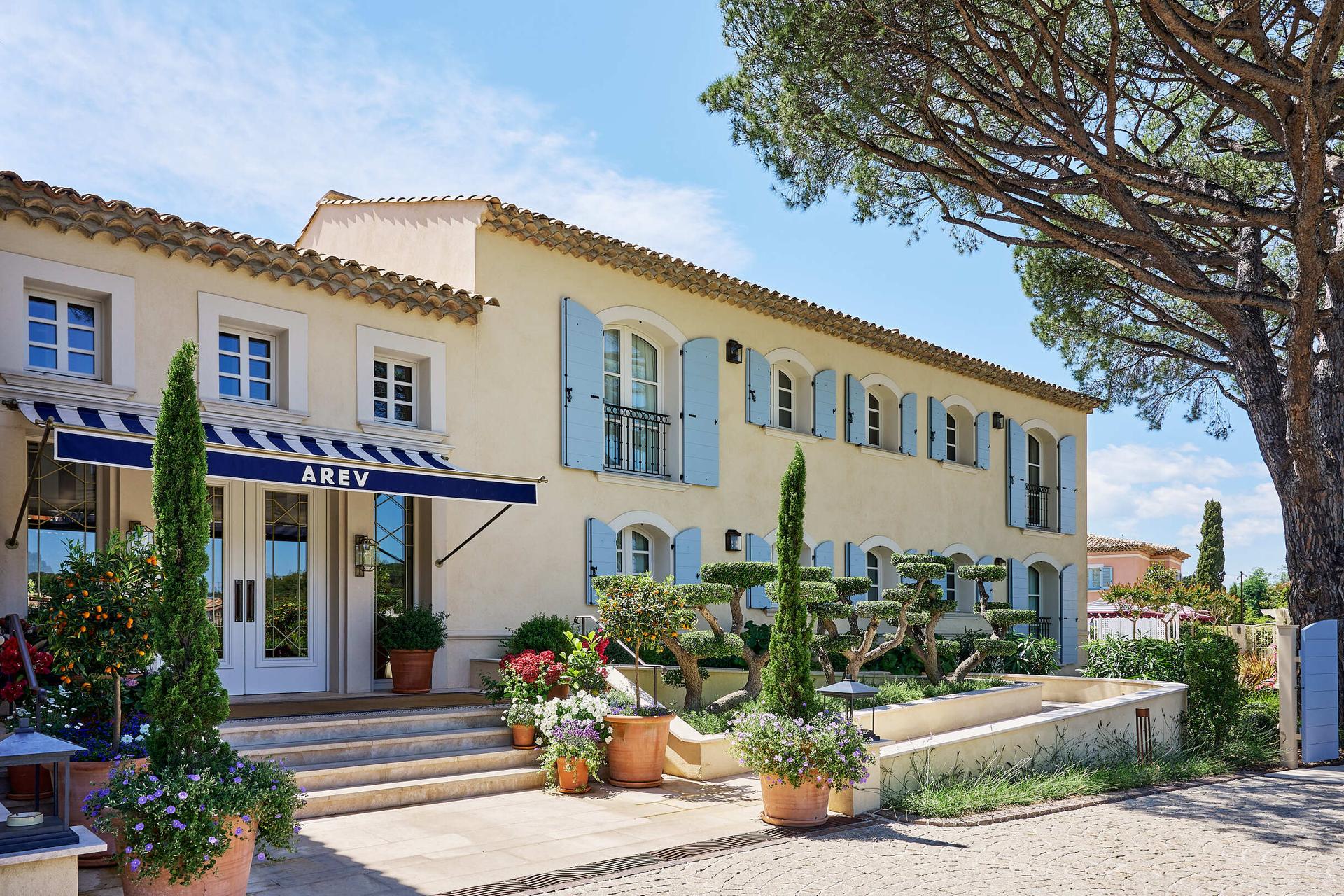 AREV St Tropez