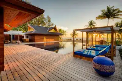 Infinity Swimming Pool