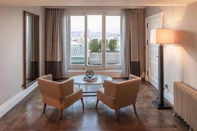 Penthouse Suite