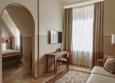 Suite