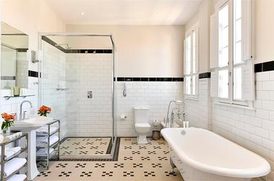 Corner Suite