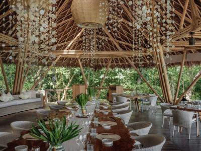 Tree Tops Restaurant