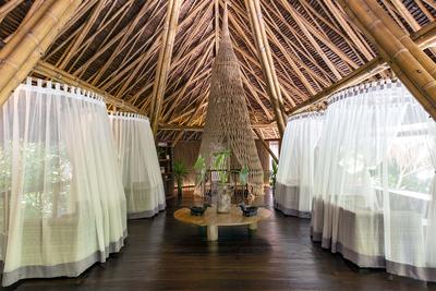 Aura Spa