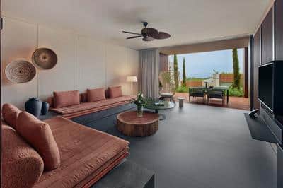 Royal Suite Land