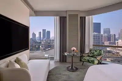 1 King Classic Garden Bridge View