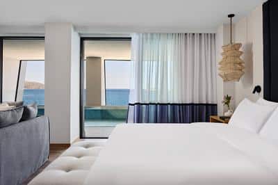 1 Super King Junior Suite Sea View Private Plunge Pool