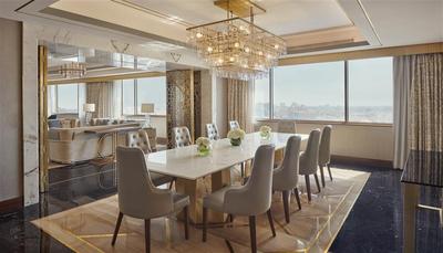 Royal Suite