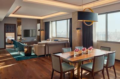 Diplomat Suite