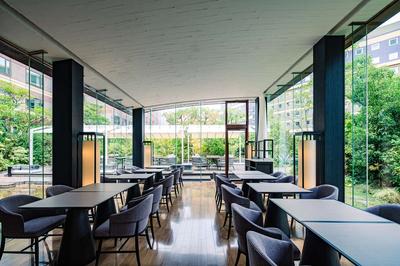 Club Lounge
