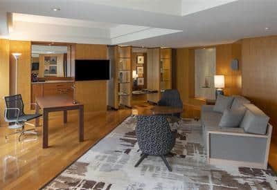 Grand Executive Suite King