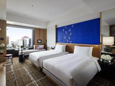 2 Twin Beds