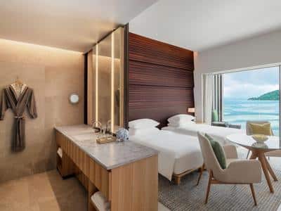 2 Twin Beds Sea View