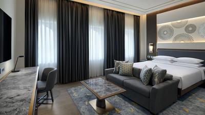Royal Prestige Suite