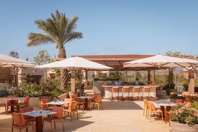 Pool Beach Bar