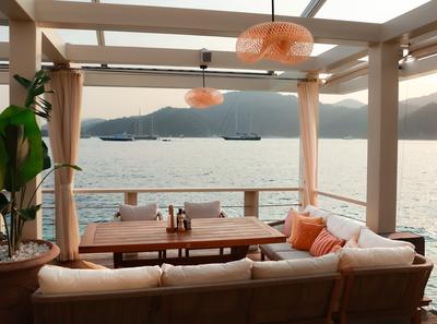 D'Breeze Restaurant