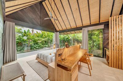 Premium Jabu with Plunge Pool