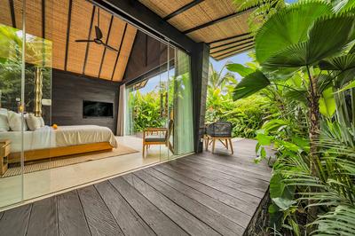 Premium Jabu with Plunge Pool