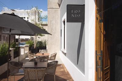Fronto Restaurant