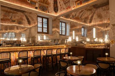 Della Musa Bar