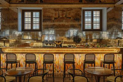 Della Musa Bar