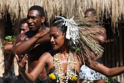 Local Experience - Meke Dancing