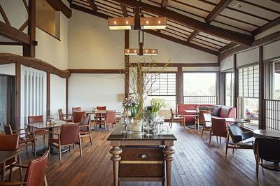 Café & Wine Bar Lien