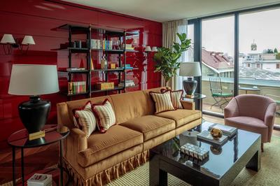 Tortona One Bedroom Apartment with Balcony