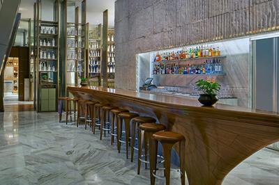 The Peak Bar
