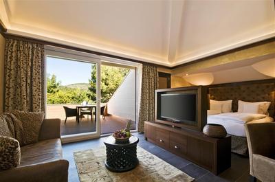 African Junior Suite