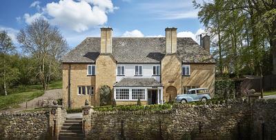 Coach House