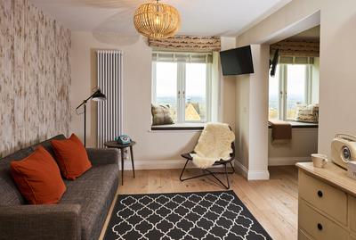 Small Suite