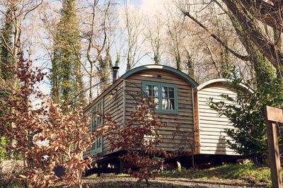 Hideaway Hut
