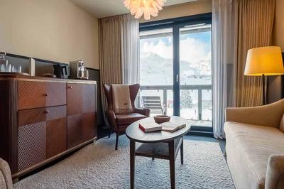 Junior Suite Slopes View