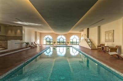 Swimming Pool - Indoor