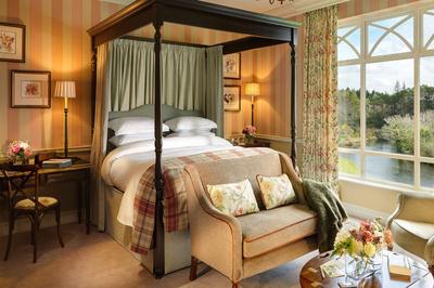 Riverside Suite