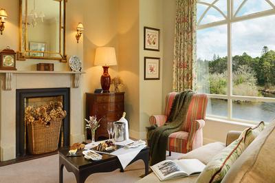 Riverside Suite