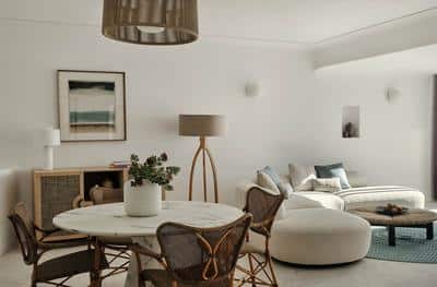 OMICRON Two Bedroom Maisonette with Private Pool & Sea View