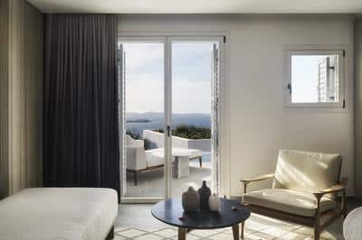 Beta Suite with Private Pool and Sea View