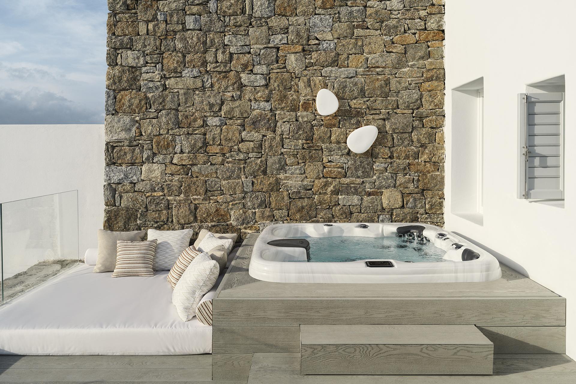 Delta Room with Outdoor Hot Tub and Sea View