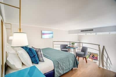 Family Suite Side Sea View and Balcony