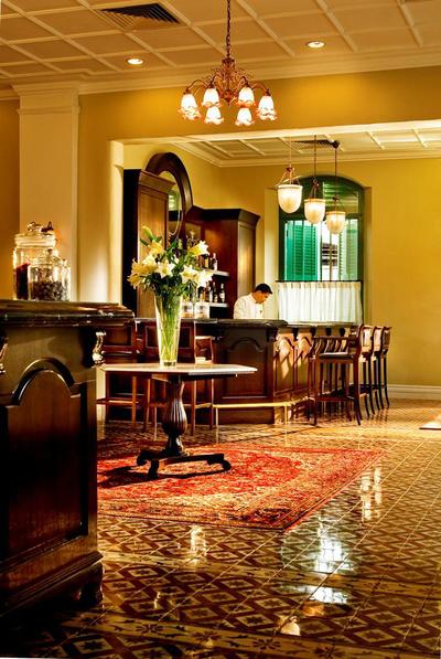 Mansion Bar