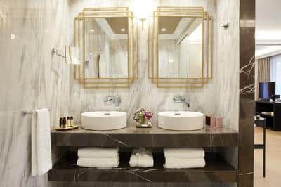 Penthouse Suite