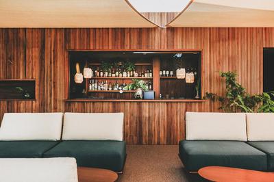 V Rooftop Bar