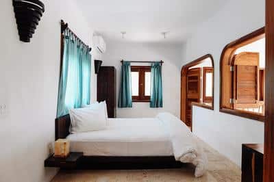 Seafront Luxury Villa