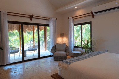 Seabreeze Luxury Villa